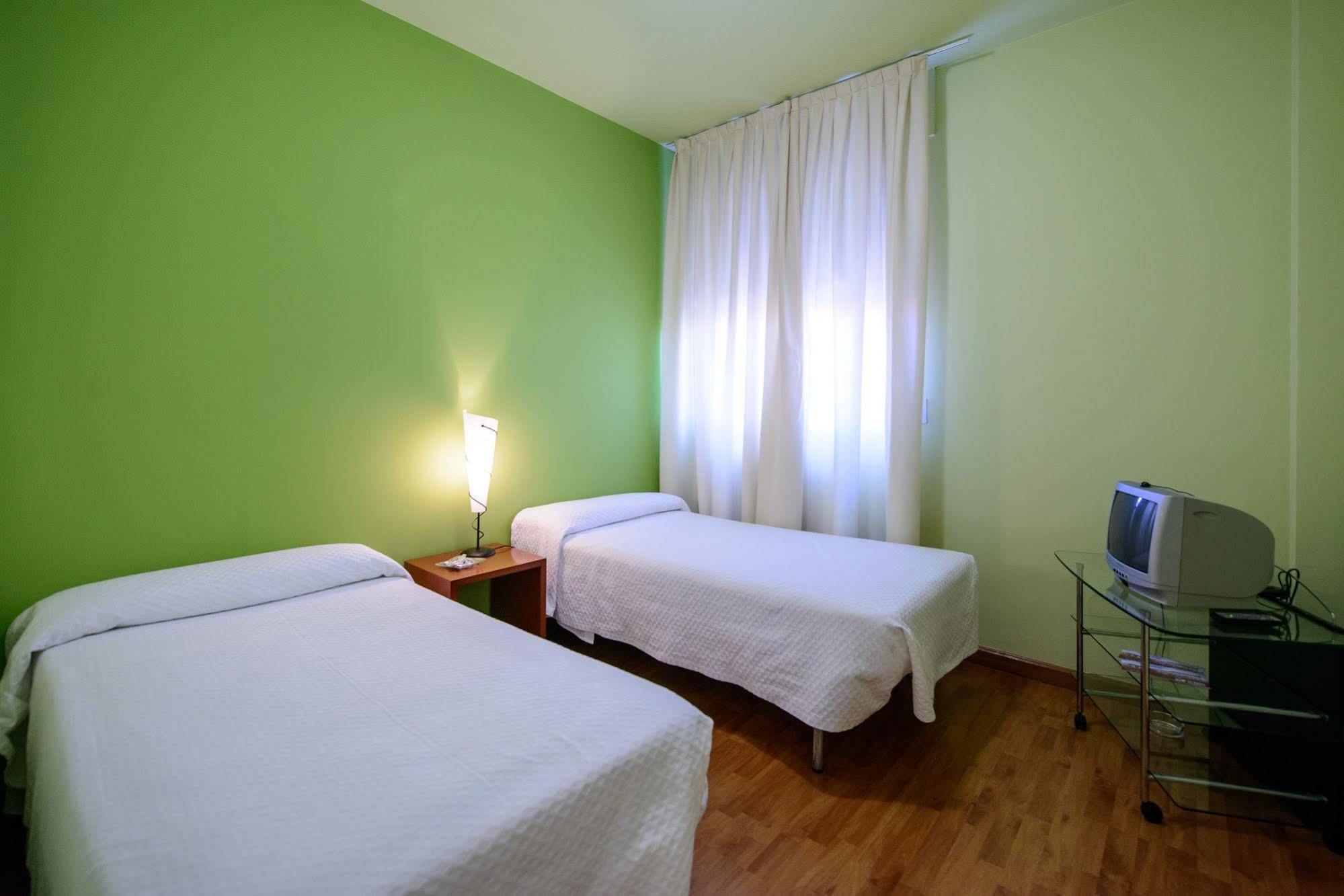 Hotel El Paso Honroso ออสปิตาล เด ออร์บีโก ภายนอก รูปภาพ