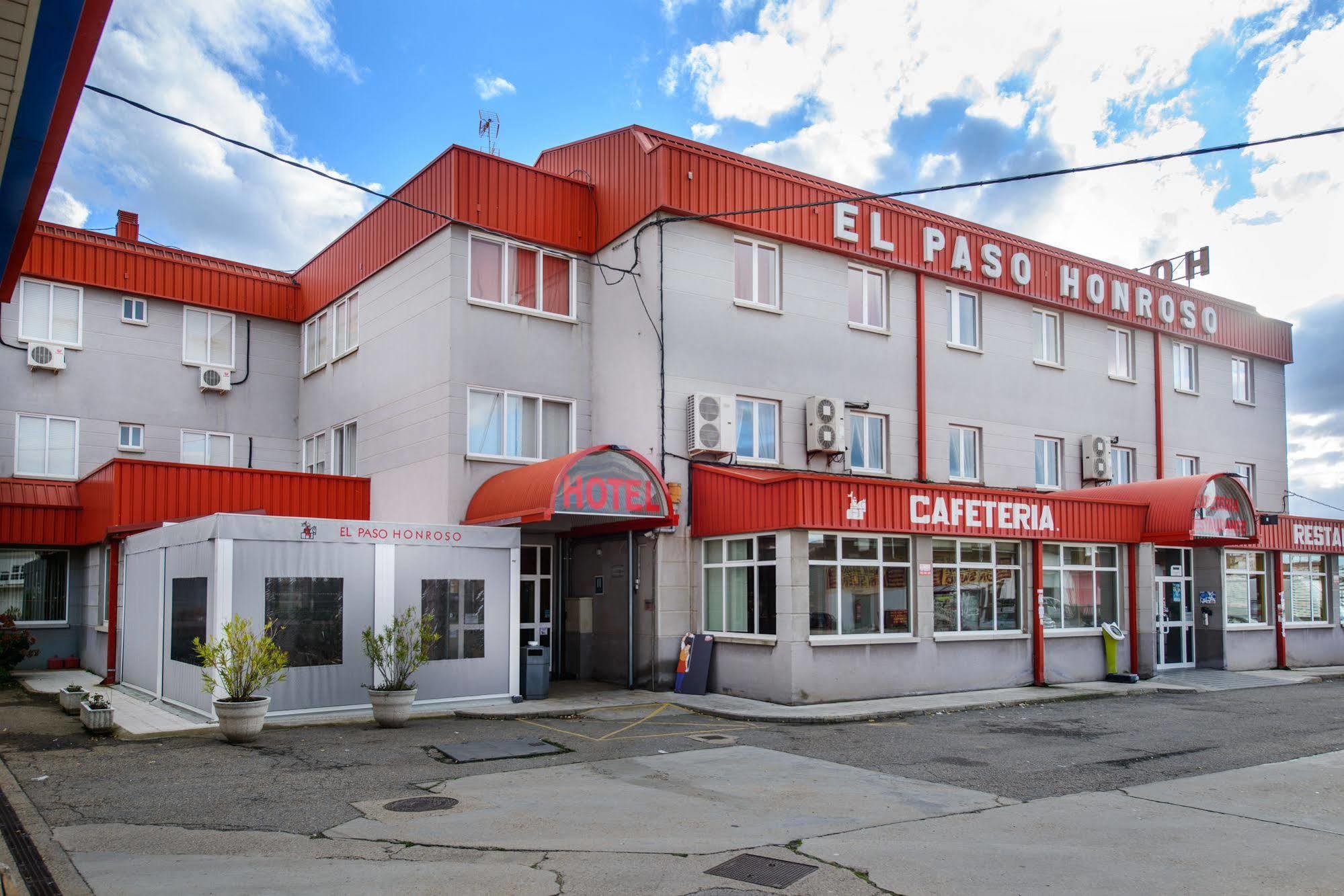 Hotel El Paso Honroso ออสปิตาล เด ออร์บีโก ภายนอก รูปภาพ