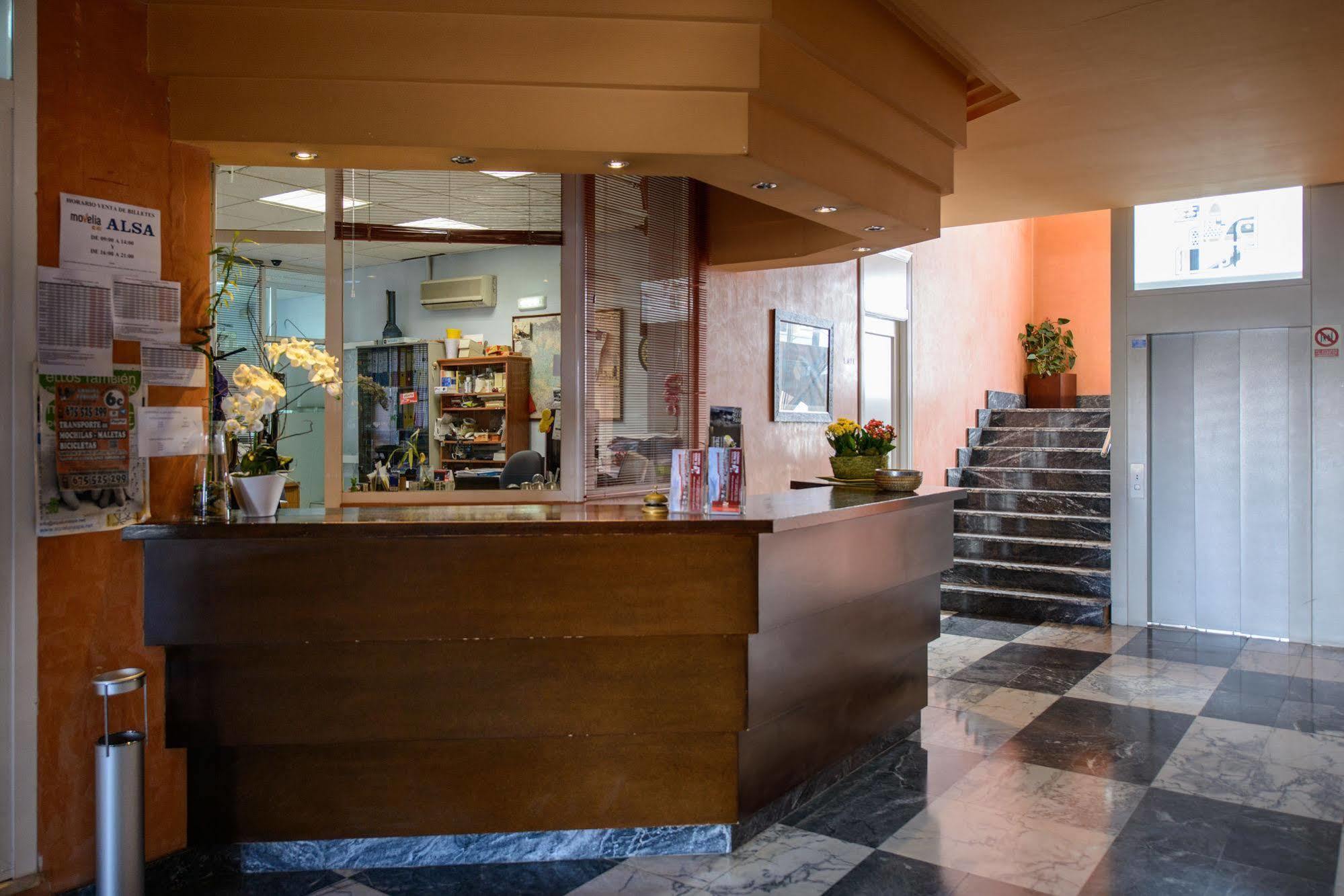 Hotel El Paso Honroso ออสปิตาล เด ออร์บีโก ภายนอก รูปภาพ